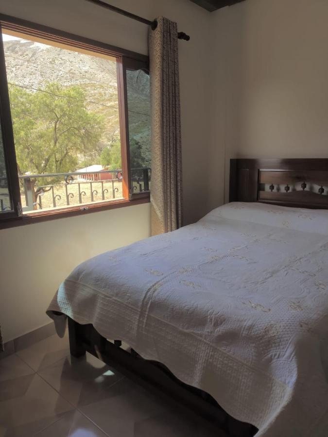 Hostal Dinosaurio Torotoro Eksteriør billede
